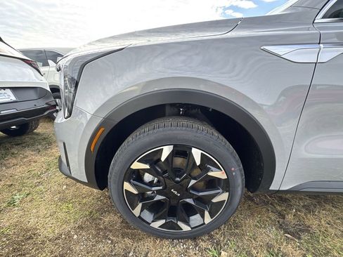 New 2026 Kia Sorento EX image 10