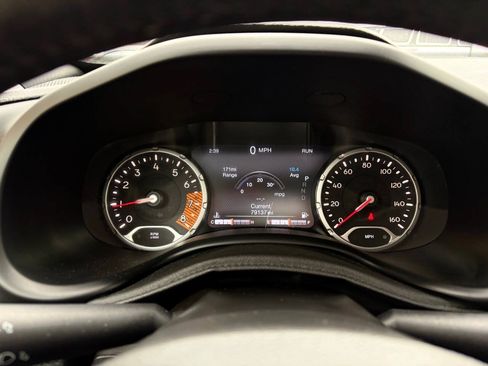 Used 2019 Jeep Renegade Limited AWD/4WD image 15