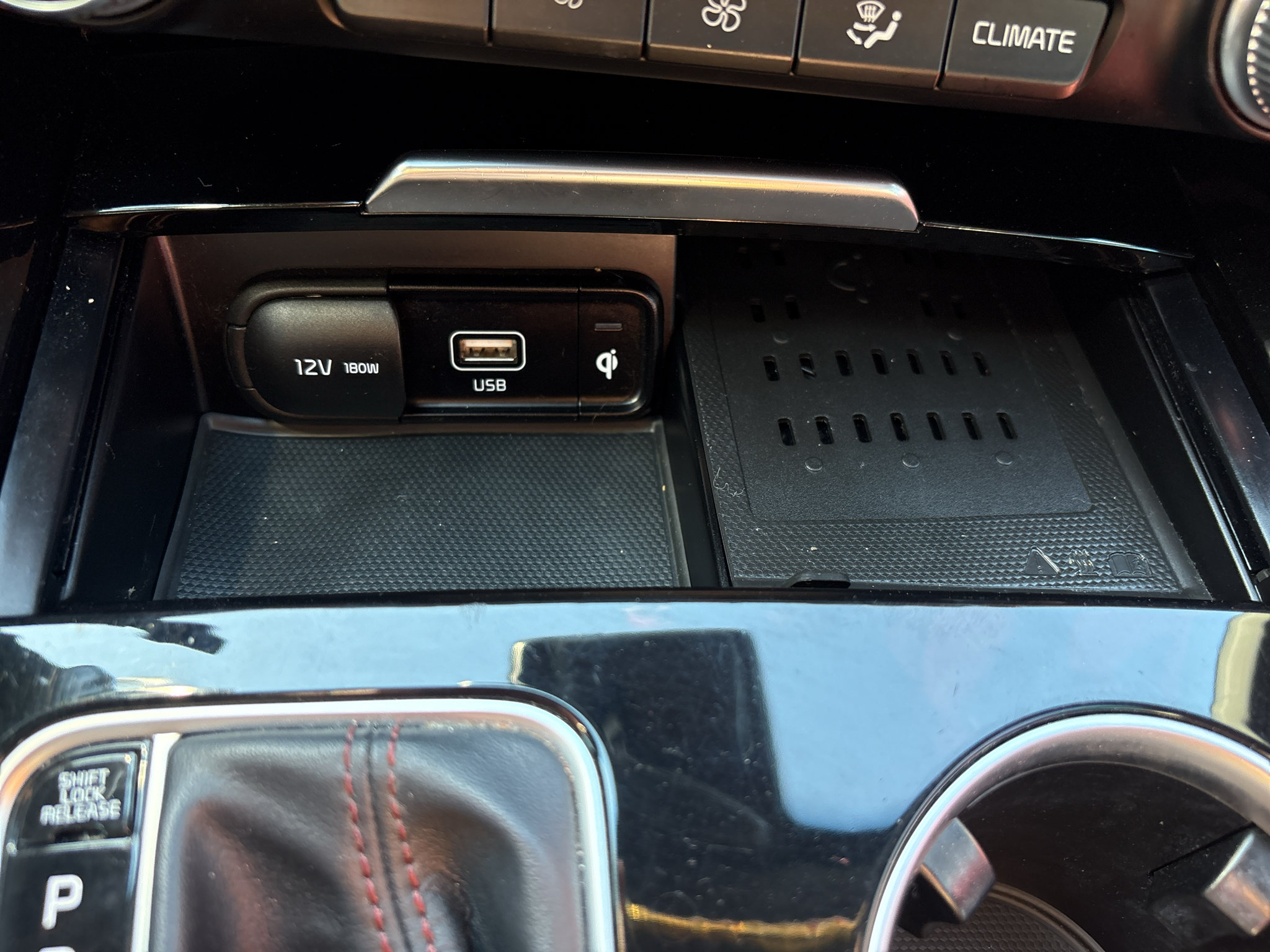 Used 2022 Kia Stinger GT-Line w/ Sun & Sound Package AWD/4WD image 24
