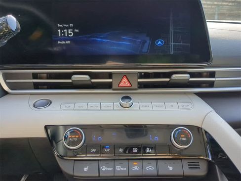 New 2026 Hyundai Elantra Limited w/ Cargo Package image 29