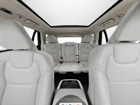 Used 2019 Volvo XC90 T6 Momentum w/ Advanced Package AWD/4WD image 15