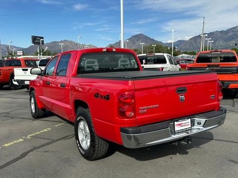 Used 2005 Dodge Dakota SLT w/ Trailer Tow Group AWD/4WD image 8