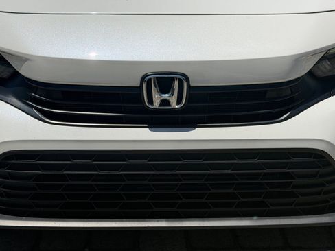 Used 2023 Honda Civic Touring image 38
