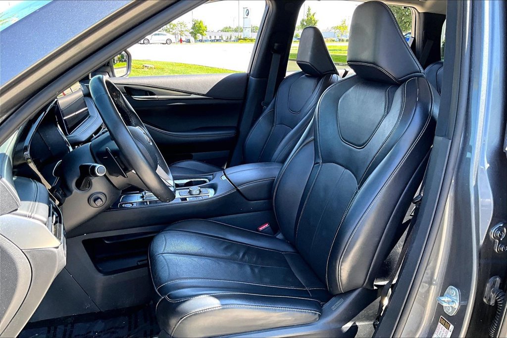 Certified 2023 INFINITI QX60 Luxe w/ Cargo Package AWD/4WD image 15