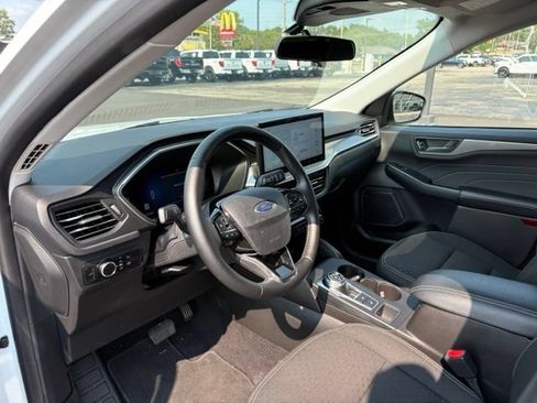 Used 2024 Ford Escape Active w/ Tech Pack #1 AWD/4WD image 21