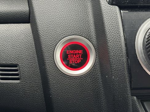 Used 2018 Honda Fit EX image 5