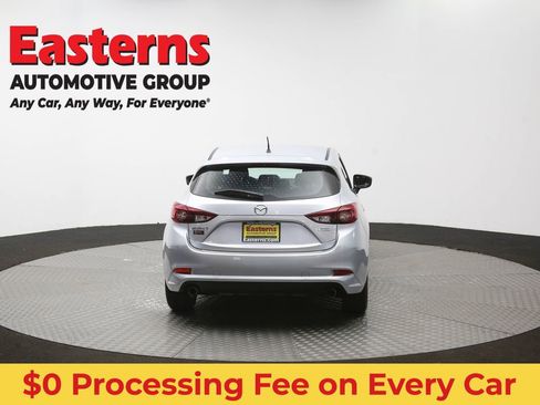 Used 2017 MAZDA MAZDA3 Sport FWD image 37