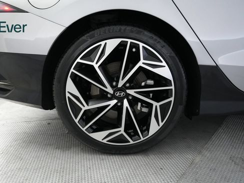 Used 2024 Hyundai Ioniq 6 SEL RWD image 21