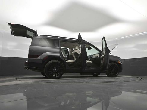 Certified 2025 Hyundai Santa Fe Calligraphy AWD/4WD image 43