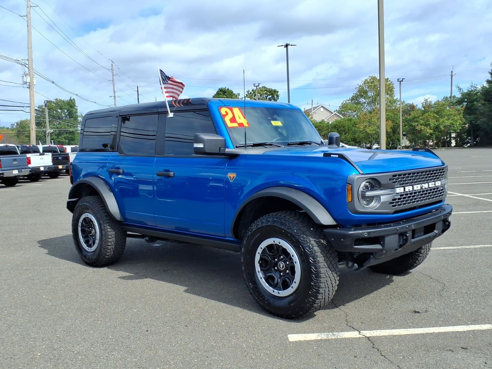 Certified 2024 Ford Bronco Badlands AWD/4WD image 1