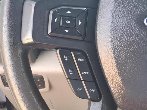 Used 2022 Ford F250 XL w/ Power Equipment Group image 13