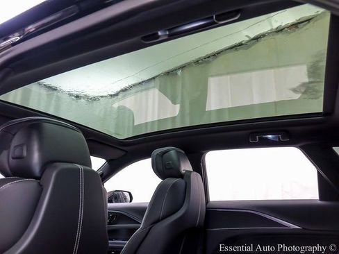 New 2025 Cadillac Lyriq Luxury w/ LPO, Floor Liner Package image 11