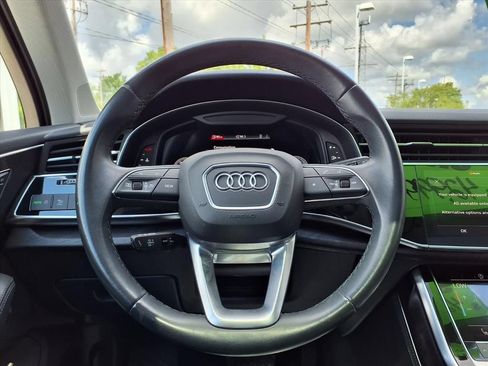 Used 2023 Audi Q7 3.0T Premium Plus w/ Premium Plus Package AWD/4WD image 13