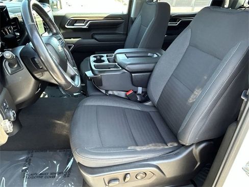 Used 2022 Chevrolet Silverado 1500 LT image 18