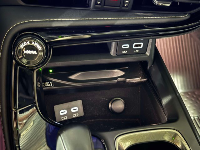 Certified 2025 Lexus NX 250 AWD w/ Accessory Package (2T) image 35