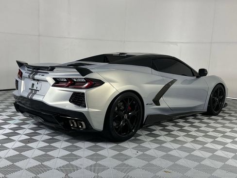 Used 2021 Chevrolet Corvette Stingray Premium Conv w/ Z51 Performance Package RWD image 8