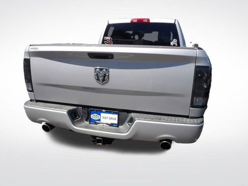 Used 2014 RAM 1500 Express RWD image 13