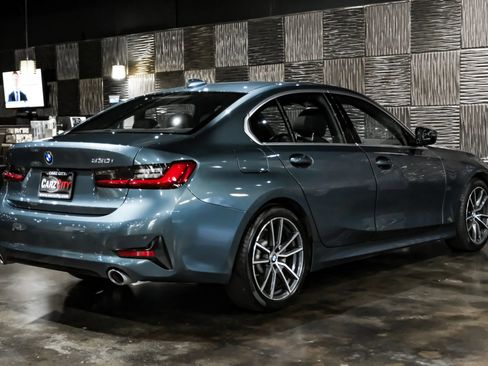 Used 2019 BMW 330i Sedan w/ Convenience Package image 10