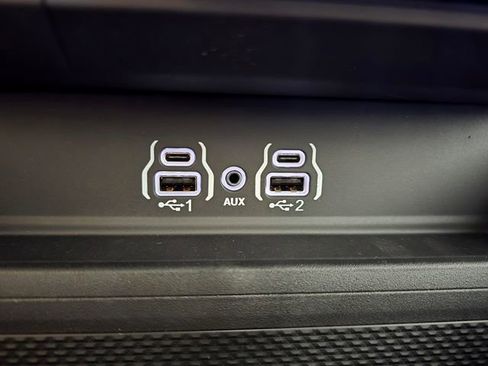 New 2026 RAM 1500 Express image 15