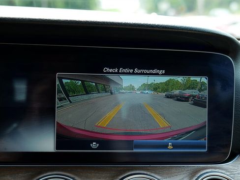 Used 2019 Mercedes-Benz E 300 4MATIC w/ Parking Assistance Package image 15