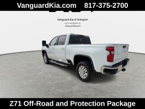 Used 2025 Chevrolet Silverado 2500 LT AWD/4WD image 7