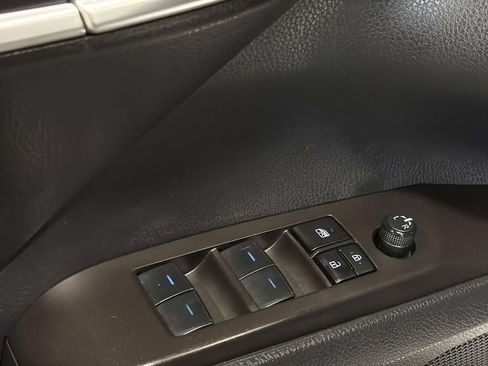 Used 2023 Toyota Camry SE AWD/4WD image 19