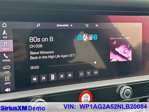 Certified 2022 Porsche Macan S image 33