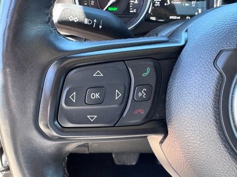 Used 2023 Jeep Wrangler Unlimited w/ Cold Weather Group AWD/4WD image 28