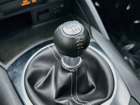 Used 2020 MAZDA MX-5 Miata Grand Touring RWD image 17