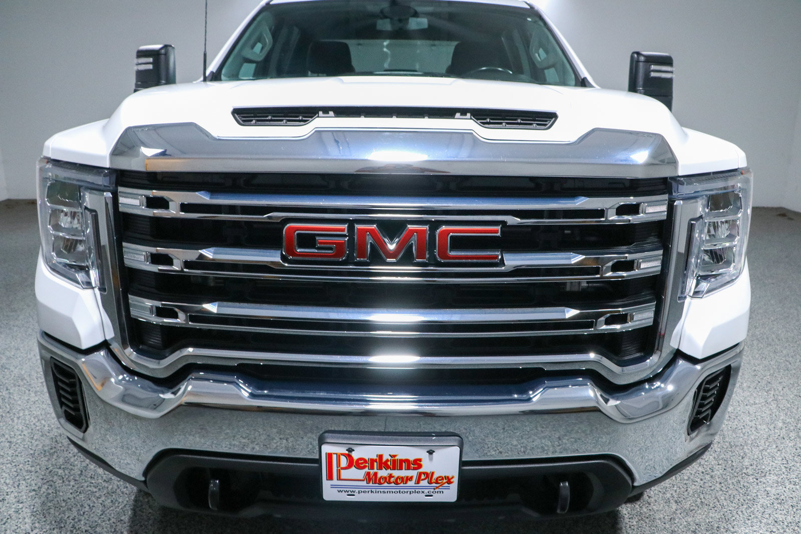Used 2023 GMC Sierra 2500 SLE AWD/4WD image 4