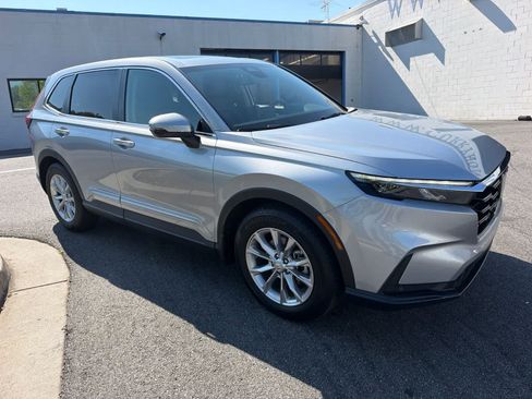 Used 2024 Honda CR-V EX-L image 16