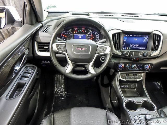 Certified 2023 GMC Terrain SLT w/ Infotainment Package II AWD/4WD image 3