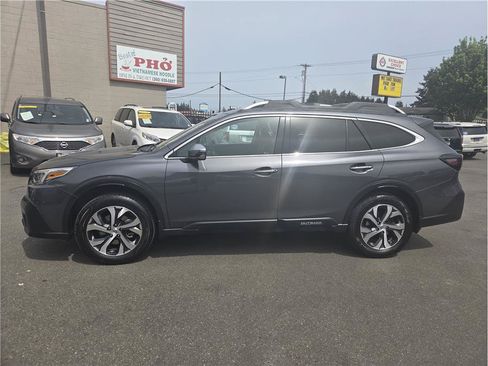 Used 2021 Subaru Outback Touring XT AWD/4WD image 5