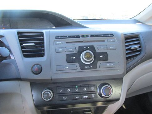 Used 2012 Honda Civic LX image 11