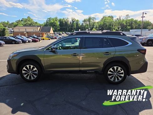 Used 2025 Subaru Outback Limited XT AWD/4WD image 4