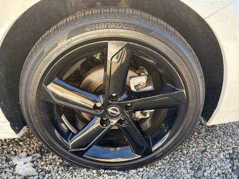 Used 2024 Nissan Sentra SR FWD image 34