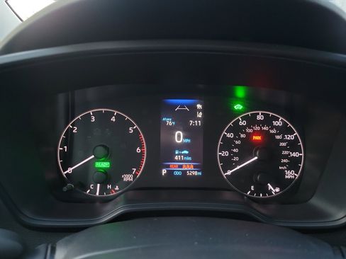 Used 2023 Toyota Corolla SE image 24