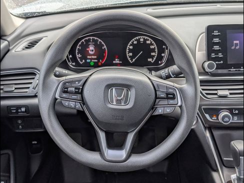 Used 2018 Honda Accord LX image 12
