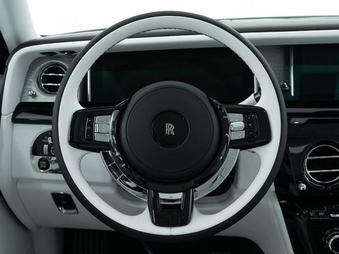 Certified 2026 Rolls-Royce Phantom Sedan RWD image 36