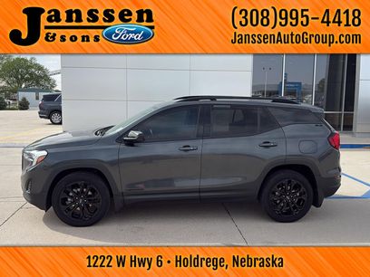 Used 2021 GMC Terrain SLE w/ Driver Convenience Package