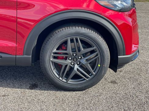 New 2026 Ford Explorer ST-Line w/ ST-Line Street Pack image 17