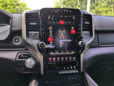 Used 2019 RAM 1500 Laramie RWD image 15