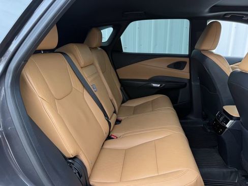 Used 2024 Lexus RX 350 w/ Technology Package image 33