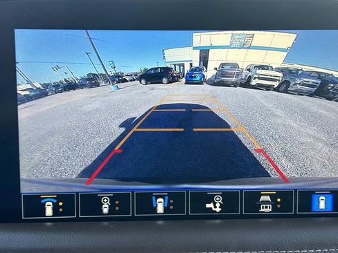 Used 2021 Chevrolet Tahoe High Country w/ Premium Package image 21