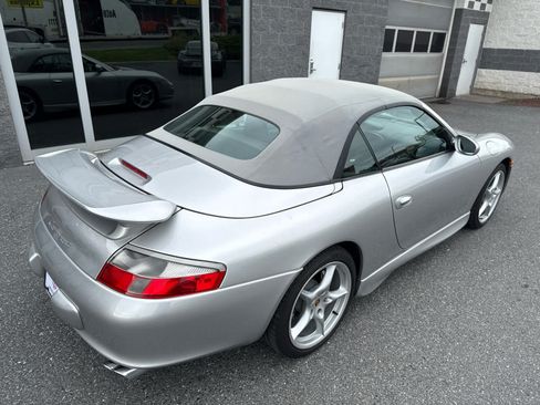 Used 2003 Porsche 911 Carrera 4 AWD/4WD image 27