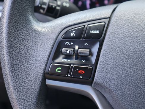 Used 2018 Hyundai Tucson SEL FWD image 12