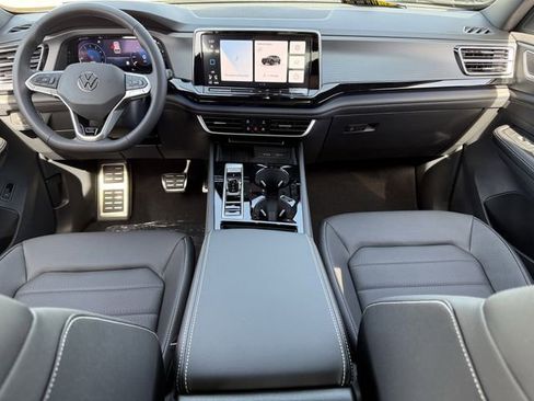 New 2026 Volkswagen Atlas Cross Sport SEL R-Line AWD/4WD image 7