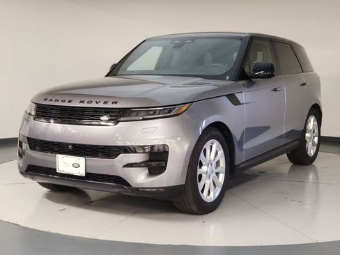 Used 2025 Land Rover Range Rover Sport SE image 1
