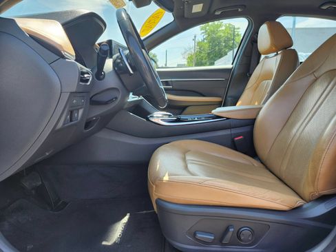 Used 2020 Hyundai Sonata Limited FWD image 19