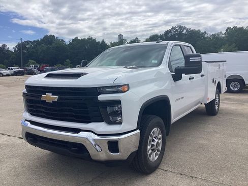 New 2026 Chevrolet Silverado 2500 W/T w/ WT Convenience Package AWD/4WD image 1
